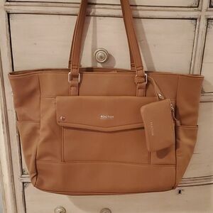 NWOT KENNETH Cole Reaction brown bag (39)